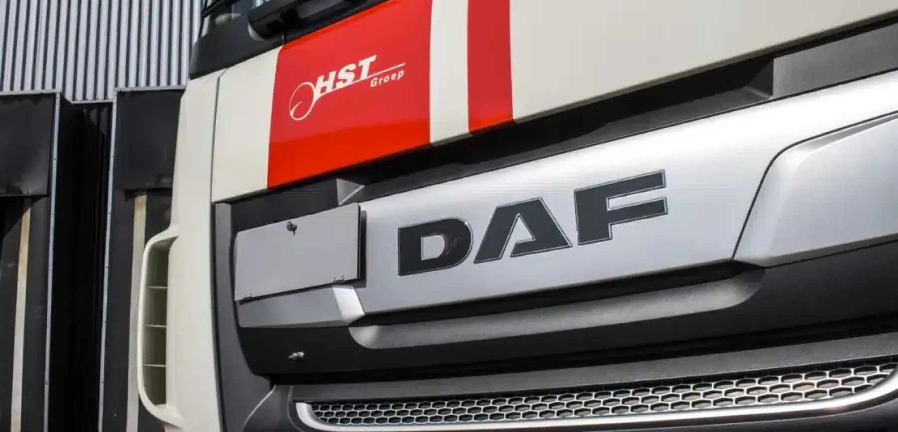 IMG 6912 1110x535 jpg